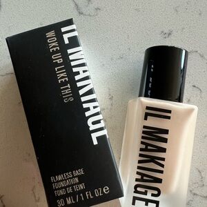 IL MAKIAGE Woke Up Like This Foundation - Cream
